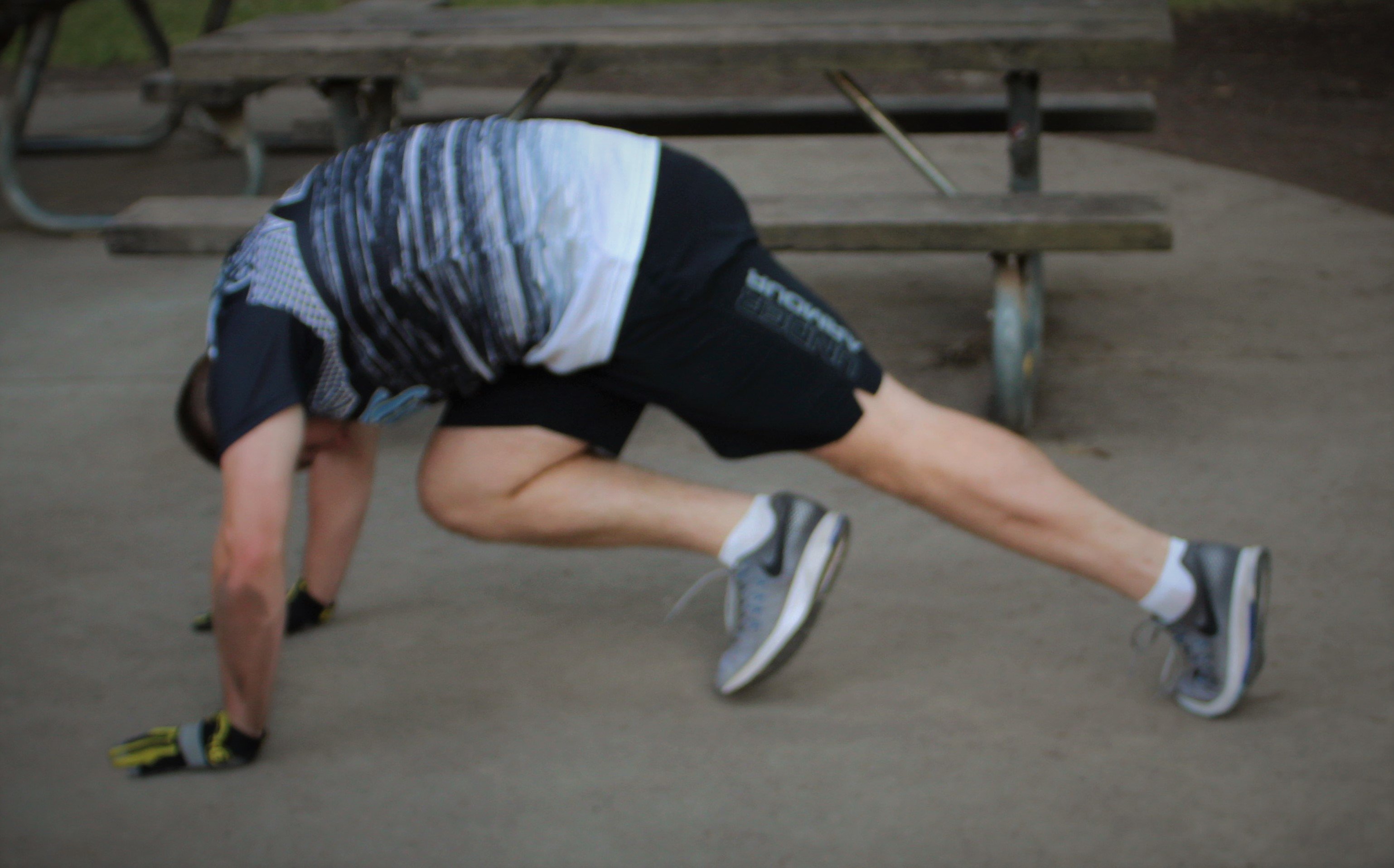 Knee to nose drill for explosive speed in rugby